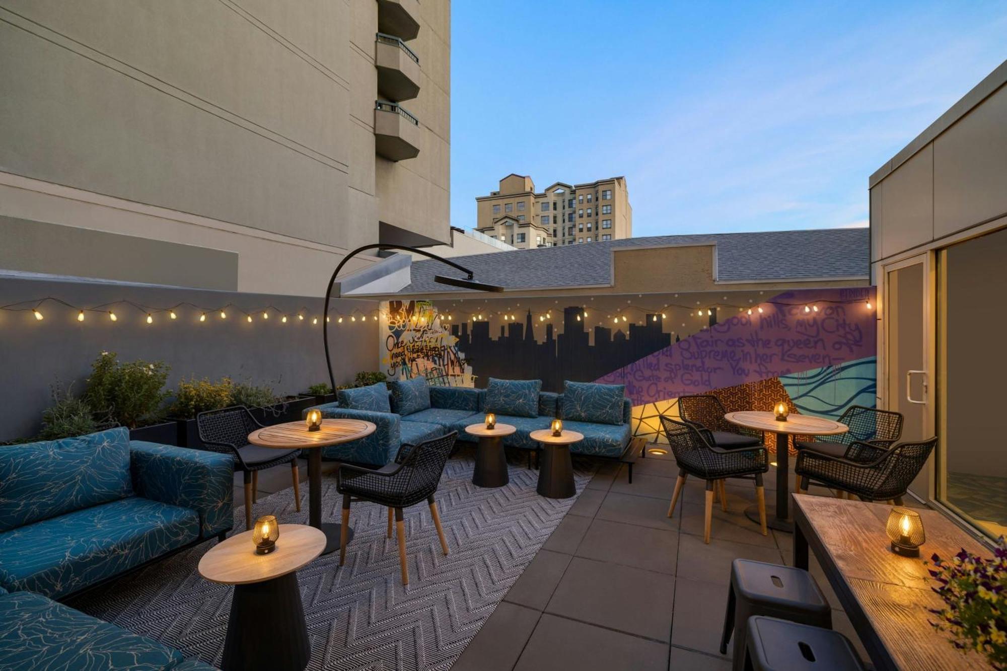 Courtyard By Marriott San Francisco Union Square Hotel Ngoại thất bức ảnh